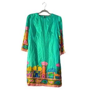 Beautiful Green Dress Very Silky Feeling NO Tags Costume